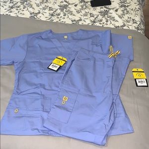 New Wonderwink “origin” scrub in light blue size M